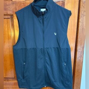NWT Vuori Men's Vest in Ink Heather - Large